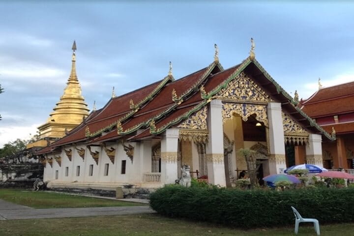 วัดพระธาตุช้างคำวรวิหาร